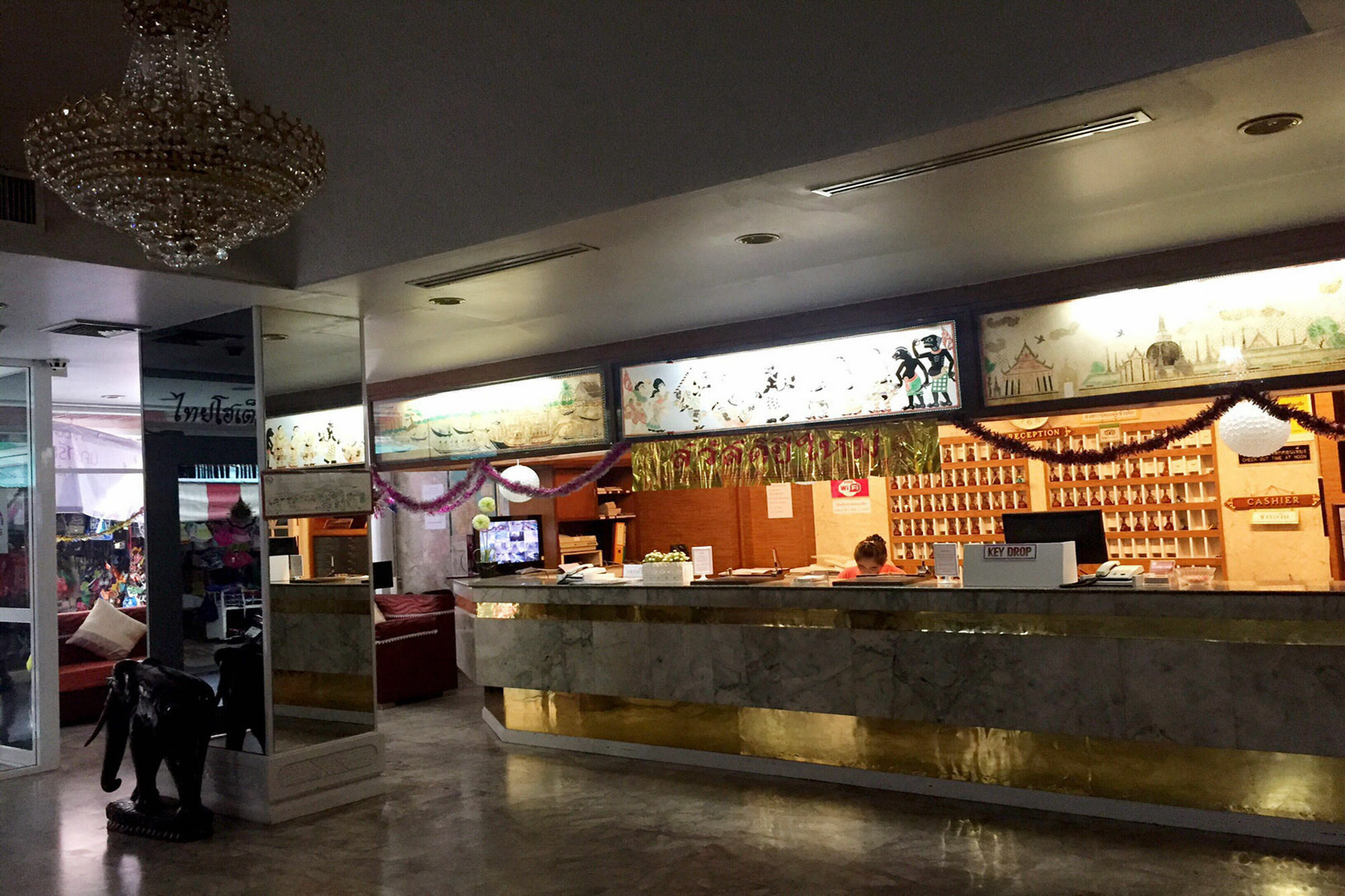 Thaihotel Nakorn Si Thammarat Nakhon Si Thammarat Exteriör bild